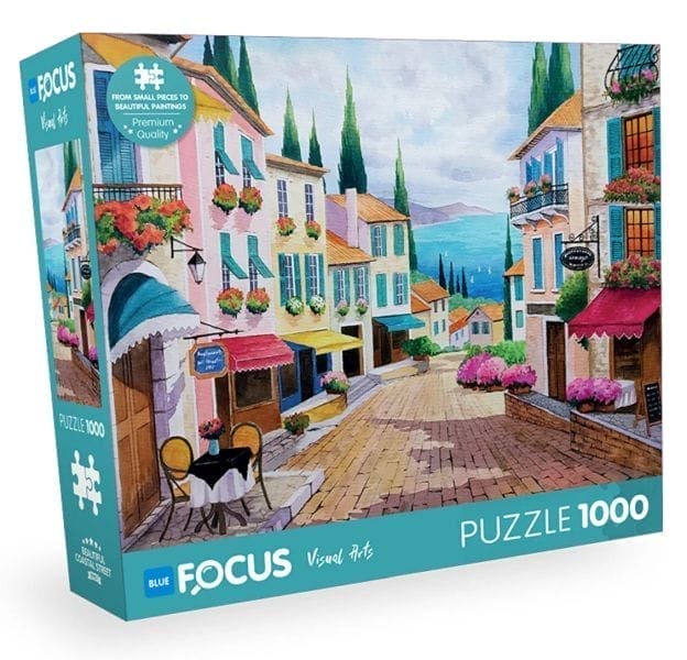 Blue Focus Beautiful Coastal Street - 1000 Tracks